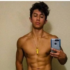 Meet your Posher, Francisco